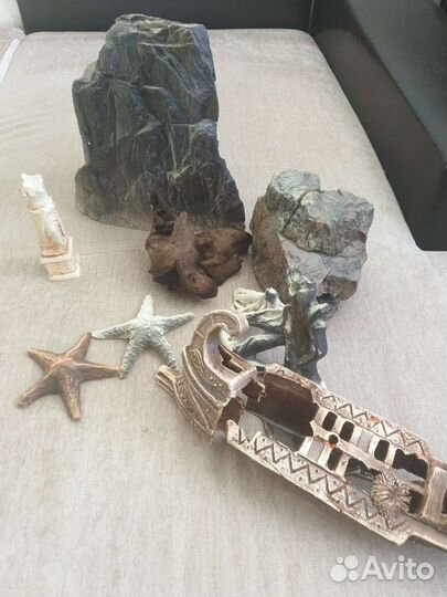 Декорации для аквариума и Подводная лампа 120см