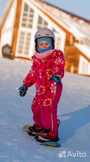 Горнолыжный шлем