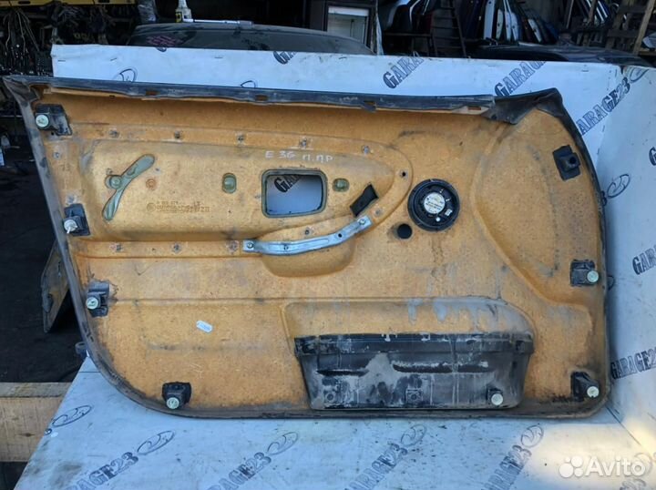 Обшивка двери задняя левая BMW 3 Series E36