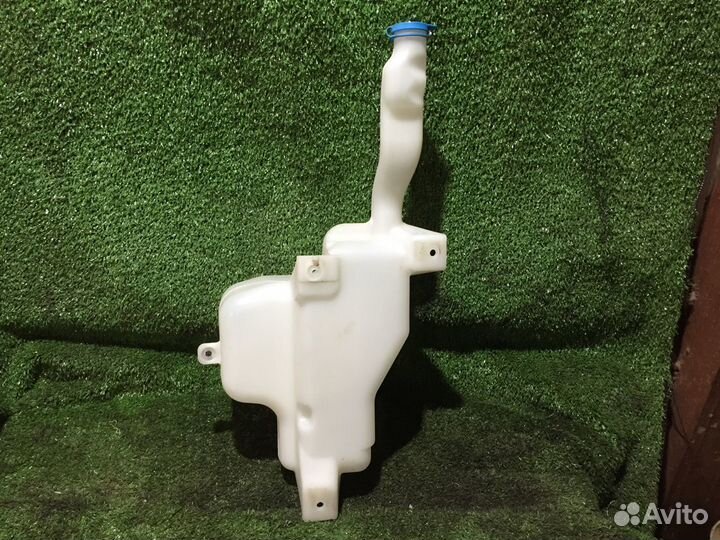 Бачок стеклоомывателя Suzuki SX4 YA21S