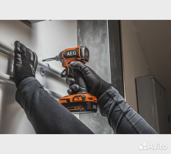 Импульсный винтоверт AEG BSS18SBL2-0