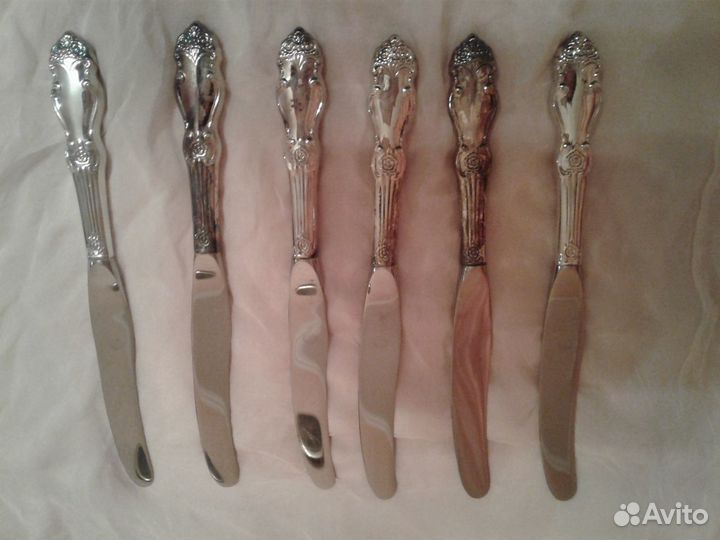 Ножи десертные с посеребренной ручкой