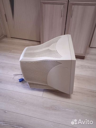 Монитор LG Flatron 795FT Plus. (Б/у.)