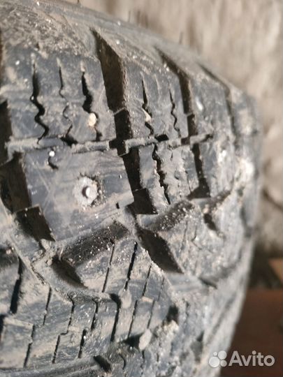 Hankook Radial Z59 215/60 R17