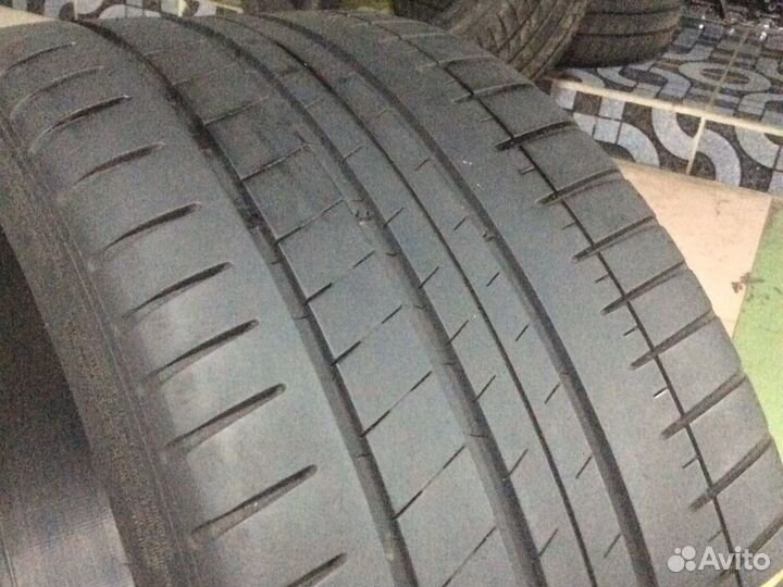 Michelin Pilot Sport 3 275/30 R20