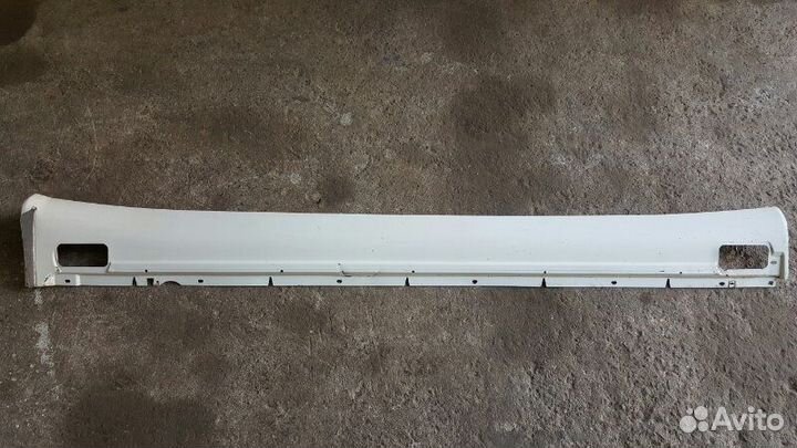 Накладка порога правая Porsche Cayenne 958 3.0