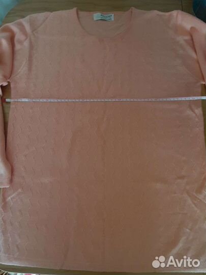 Свитер женский