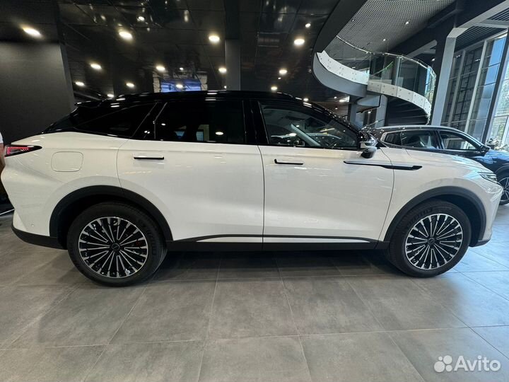 EXEED RX 2.0 AT, 2024