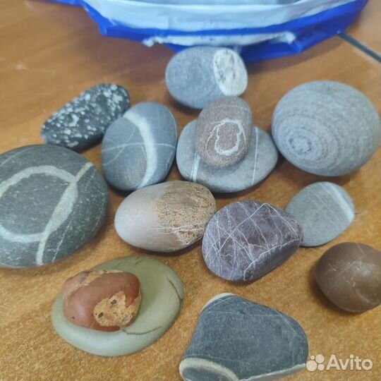 Камень галька морская