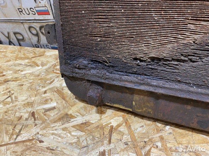 Радиатор охлаждения двигателя Ваз 2105