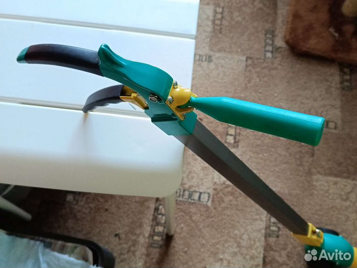 Ножницы для стрижки травы, секаторыgardena