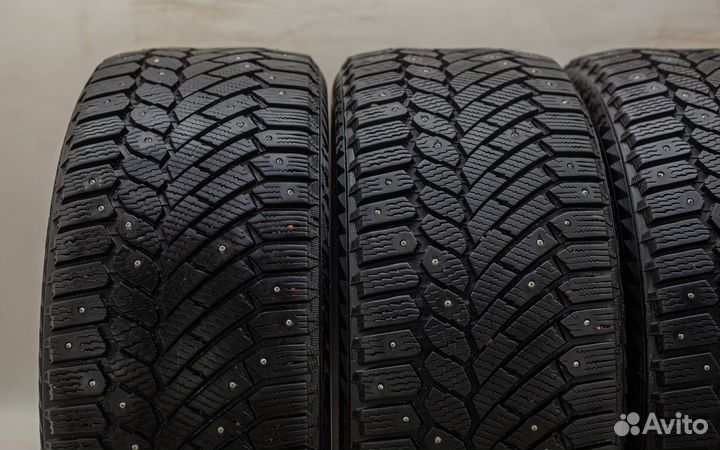 Gislaved Nord Frost 200 225/40 R18 92T