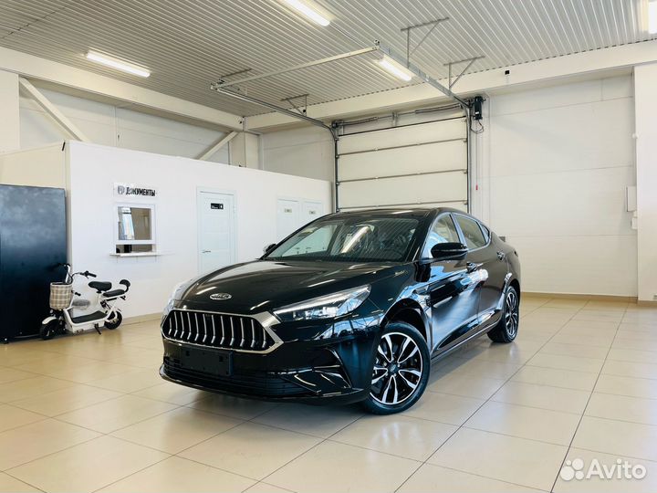 JAC J7 1.5 CVT, 2023