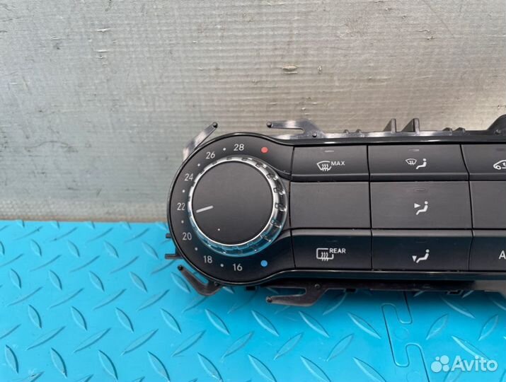 Блок климата Mercedes-Benz B-Class W246 270.910