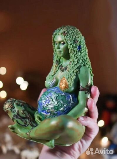 Богиня Гайя статуэтка гипс/воск
