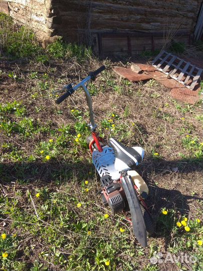 Бензиновый самокат