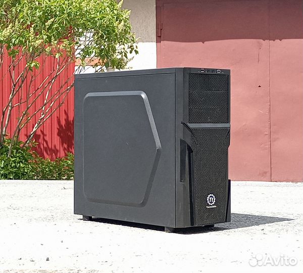 Игровой компьютер: Core i3/GTX 960/SSD
