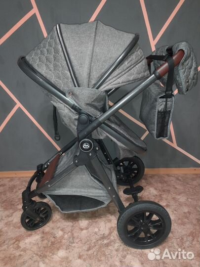 Коляска 3 в 1 Luxmom V9