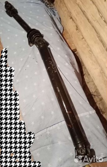 Карданный вал в сборе на Волгу