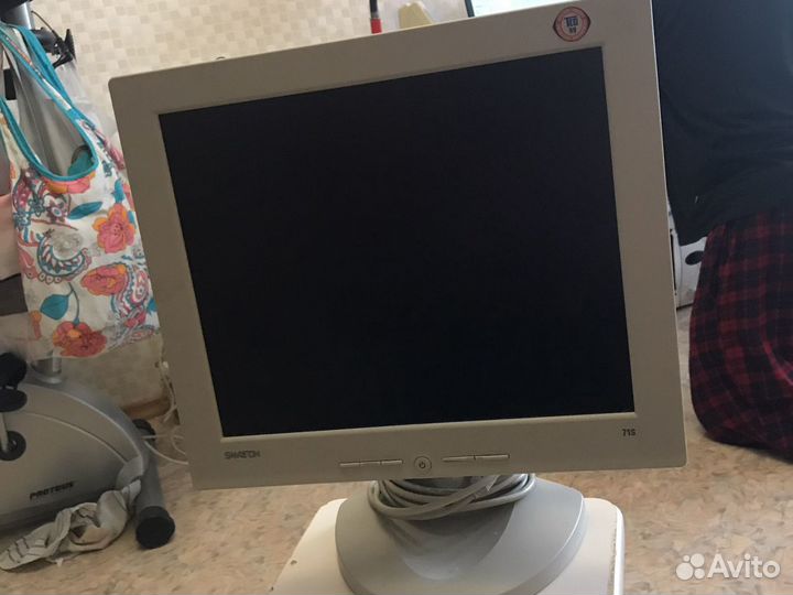 Монитор Samstron 71s