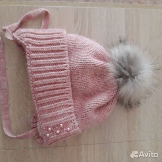 Шапка для девочки новая