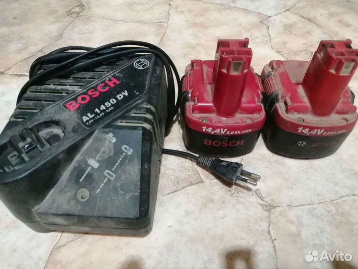 Зарядное устройство с акб для шуруповерта