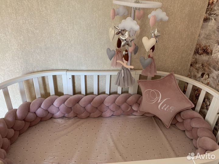 Бортики в кроватку новые