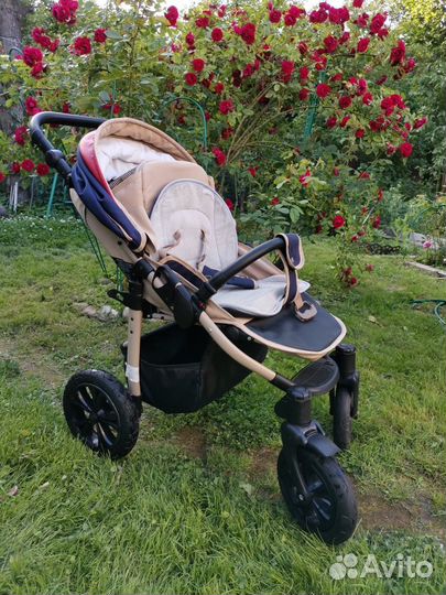 Детская прогулочная коляска