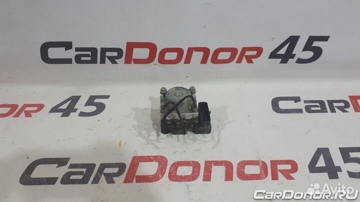 Блок ABS б/у для Toyota Corolla (4451002330)