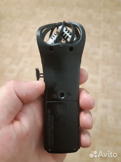 Рекордер zoom h1n