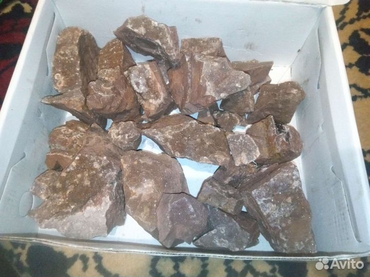 Коробка аметистов