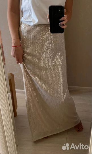 Юбка с пайетками длинная