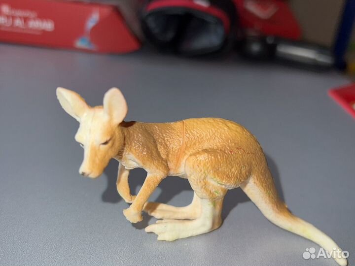 Игрушки фигурки животных