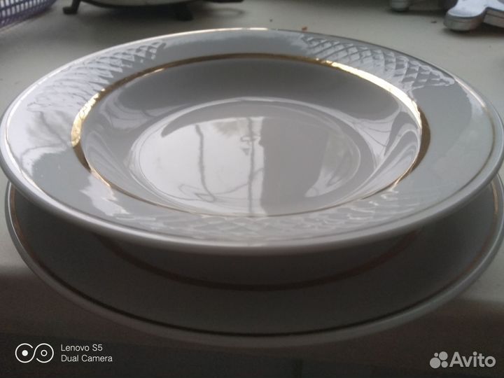 Набор тарелок новый