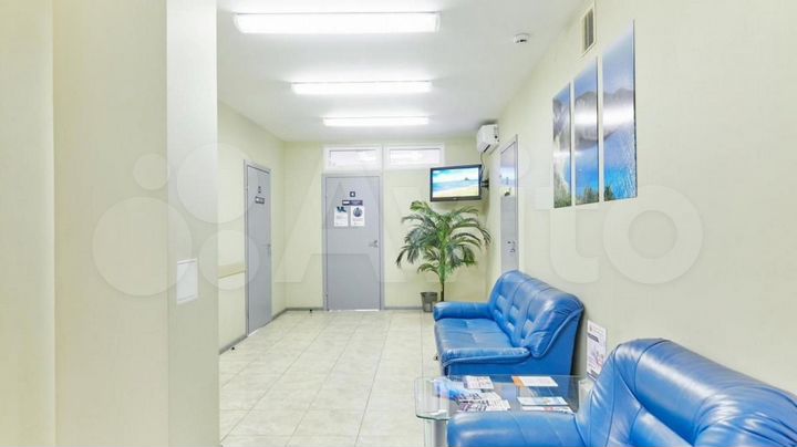 Продам помещение свободного назначения, 1500 м²