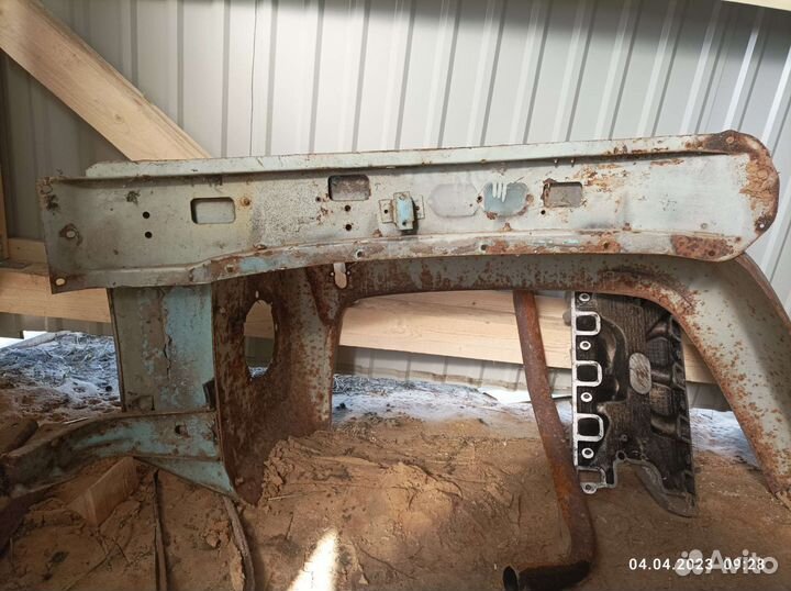 Крыло газ 3307 правое