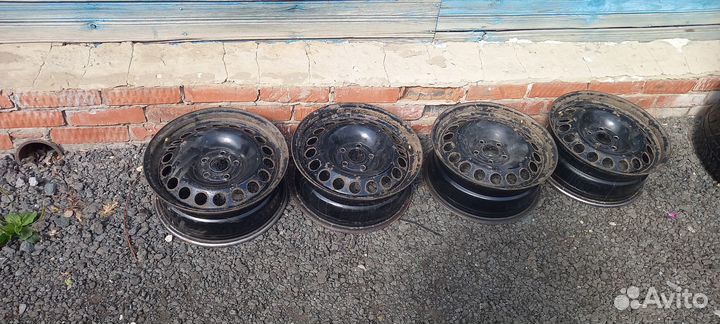 Bridgestone Ice Cruiser 5000 205/55 R16