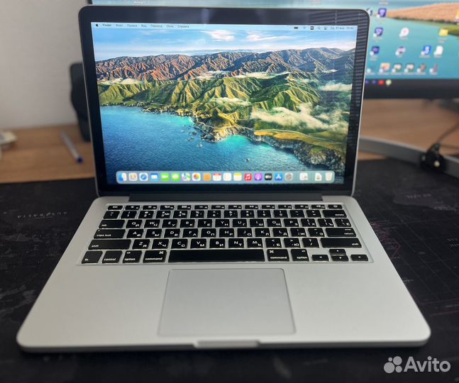 Apple MacBook Pro 13 2015 i7/16/2тб как новый