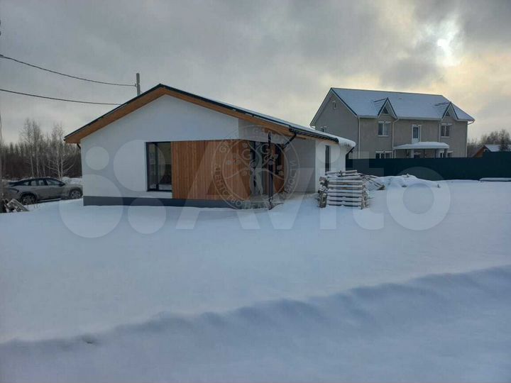 Дом 125,7 м² на участке 10,3 сот.