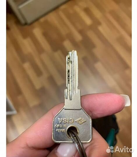 Вскрытие дверей, замена (замков/личинок/ручек)