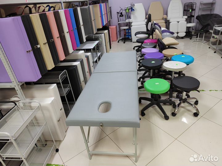 Массажный стол