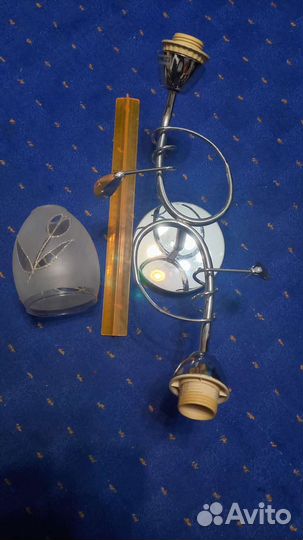 Светильник бра и плафон