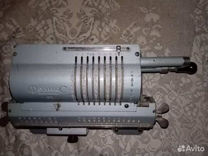 Арифмометр Феликс М