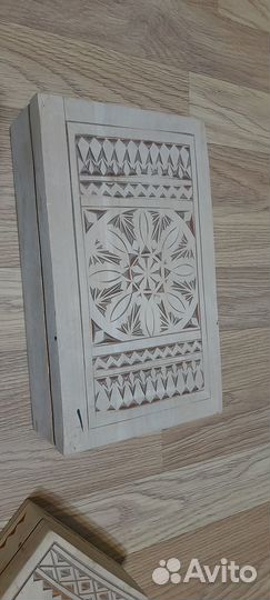 Деревянные шкатулки