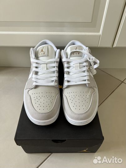 Кроссовки Nike Air Jordan 1 Low Paris