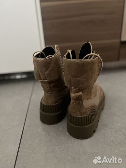 Ботинки сапоги Zara 40