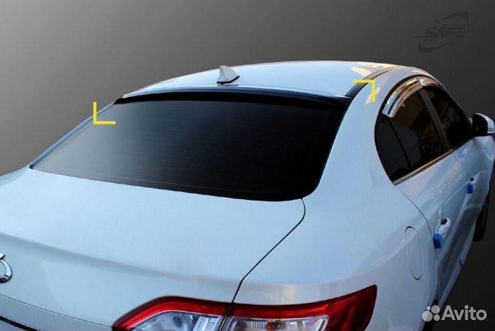 Renault Fluence спойлер на заднее стекло