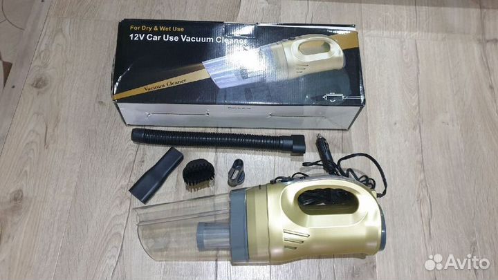 Автомобильный пылесос с фонариком