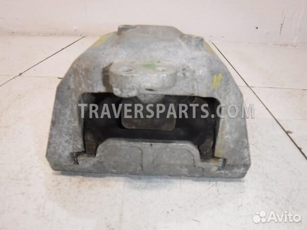 Опора двигателя Шкода