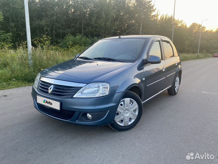 Renault Logan 1.6 AT, 2011, 137 000 км